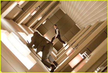 ¿Se puede explicar una peli con código? Si, y aquí está la prueba