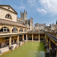 Hace 1.900 años los romanos sabían que ir descalzo a un baño público es mala idea, así que usaban chanclas de baño