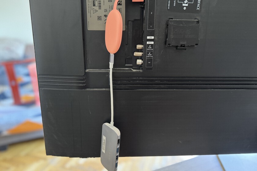 Conectarle un hub a mi Chromecast con Google TV es lo mejor que he hecho: ahora envidio poco al nuevo streamer