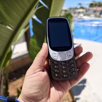 Me sentí muy engañada: tuve la malísima idea de irme de vacaciones con un Nokia antiguo y tengo claro que no lo volveré a hacer 