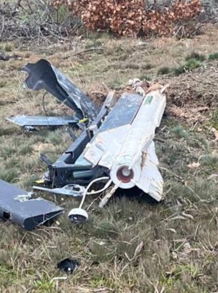 Destroços de um Shahed interceptado com o míssil R-60 incorporado