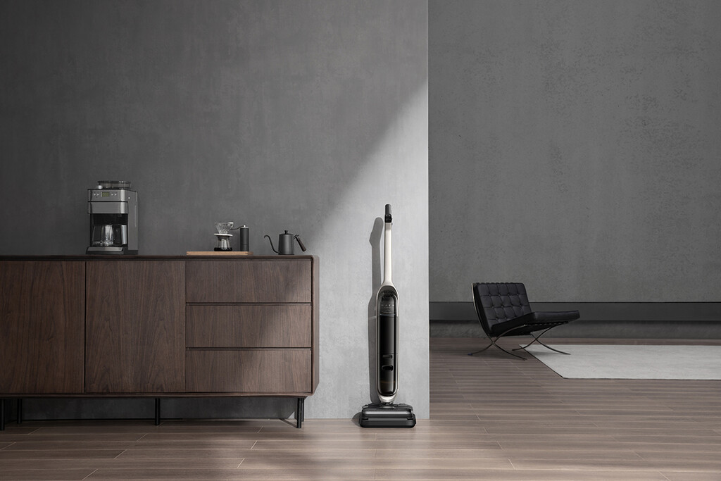 Anker ha lanzado su nueva aspiradora de mano. No usa cables y además esconde una mopa para dejar el suelo impoluto