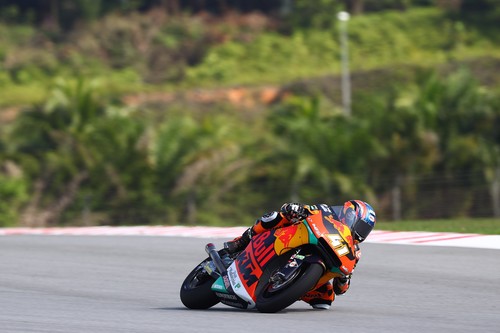 Brad Binder gana en Malasia pero no puede evitar que Álex Márquez sea campeón del mundo de Moto2
