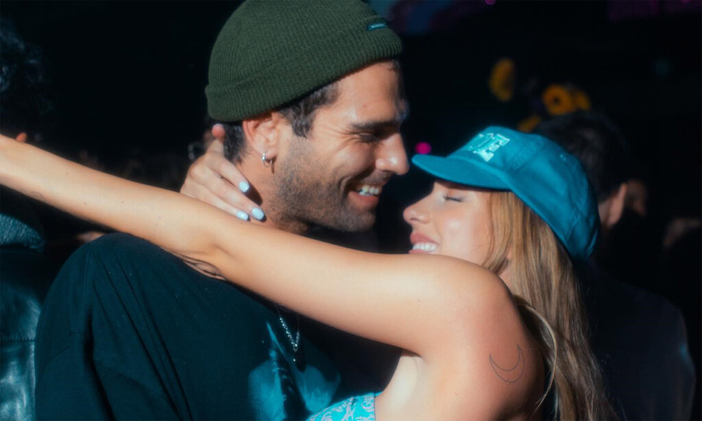 Ester Expósito y su húmedo refrote con Nico Furtado en la piscina: así lo goza la parejita en Egipto