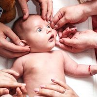 Carteles de "no tocar" para recién nacidos, un aviso para que los desconocidos mantengan las manos lejos de tu bebé