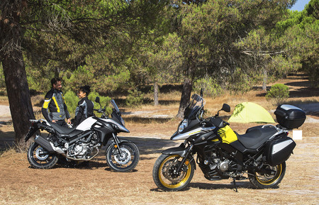 Convertirse en Vstromer ahora tiene premio con los 500 euros que te regala Suzuki