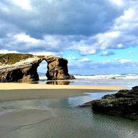 Una de las mejores playas de España al borde del cierre
