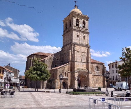 Colegiata De San Miguel