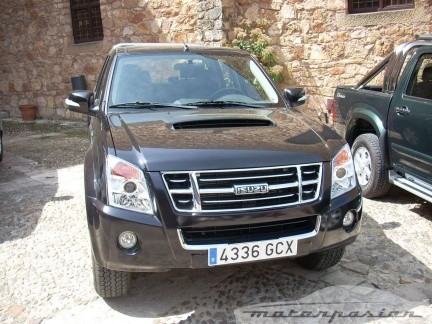 Isuzu D-MAX