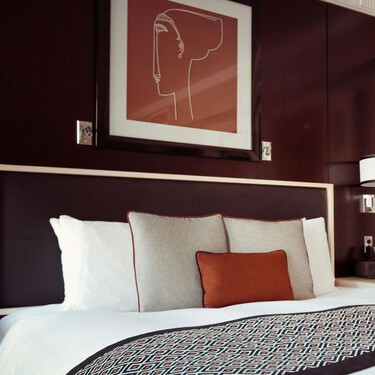 El truco de los hoteles de lujo para que tus cuartos se vean más grandes y luminosos