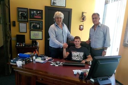 Stefan Bradl firma con el NGM Forward Racing para la temporada 2015