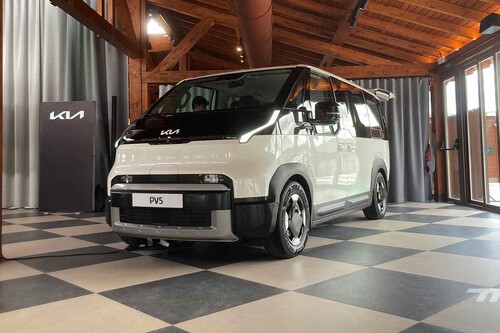 Kia Pv5 Passenger 2025 07