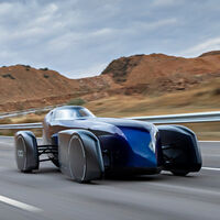 Renault quiso pulverizar todos los récords. Ha logrado recorrer 1.008 km con este coche y aún le quedaba batería para 120 km más 