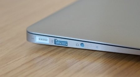 Un MacBook Pro de 15 pulgadas ultrafino está en fase de pruebas según Macotakara