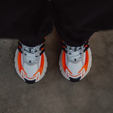 Las zapatillas más rompedoras del año son de Adidas y las firma Pharrell Williams: así es el colorido modelo que todo mundo querrá tener