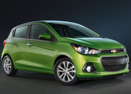 Chevrolet Spark 2016 1600 02