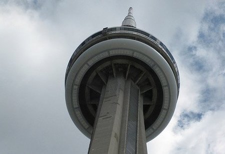 Visita a la CN Tower de Toronto