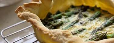 Quiche de espárragos trigueros, un delicioso plato de temporada para compartir 