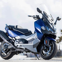 El SYM Maxsym TL ya está a la venta por 7.499 euros: un maxiscooter deportivo asequible en el jardín del Yamaha TMax