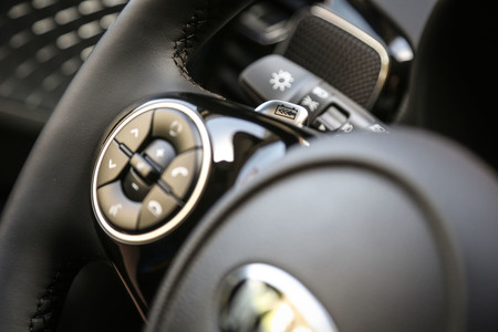 Kia e-Soul 2019 levas volante