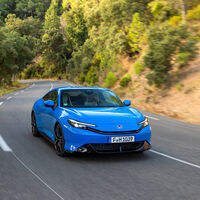 Lo nuevo de Honda es todo lo contrario de lo que pide el público: un coupé de dos puertas. Y ya está disponible por menos de 50.000 euros 