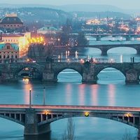 Puente de Mayo: escapada a Praga 5 días y 4 noches por 929 euros en Atrápalo 
