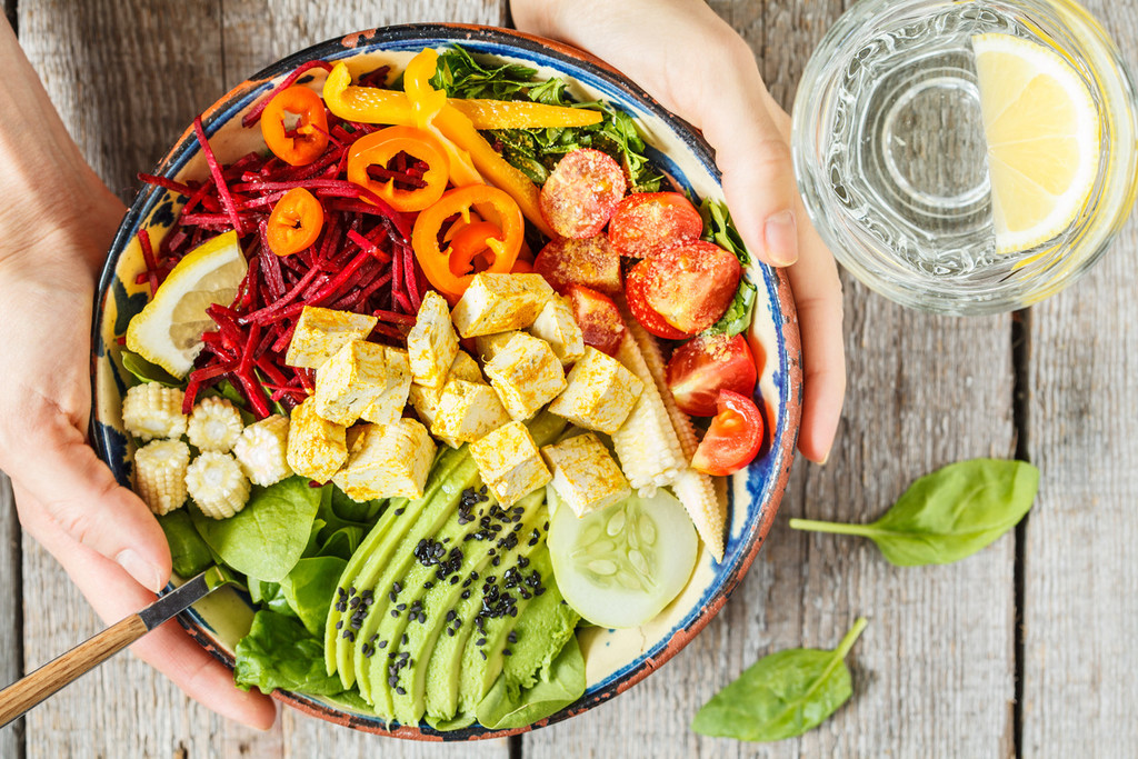 Las claves para que tu dieta te ayude a no subir de peso en cuarentena