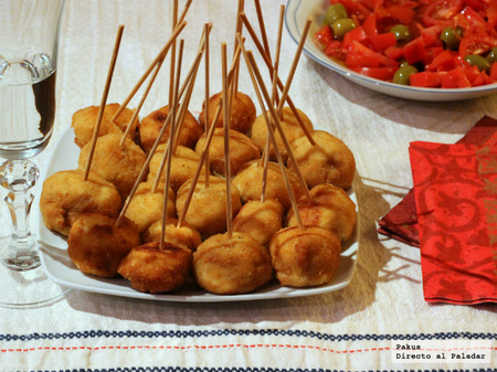 Chupachups de pollo a la villaroy. Receta de Navidad