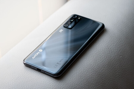 Filtrada la supuesta cámara principal del ZTE Axon 30 Pro: 200 megapíxeles y vídeo 16K firmados por Samsung