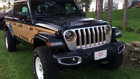 Jeep Gladiator J-10 Honcho, un concesionario de Wisconsin crea una edición especial cargada de nostalgia