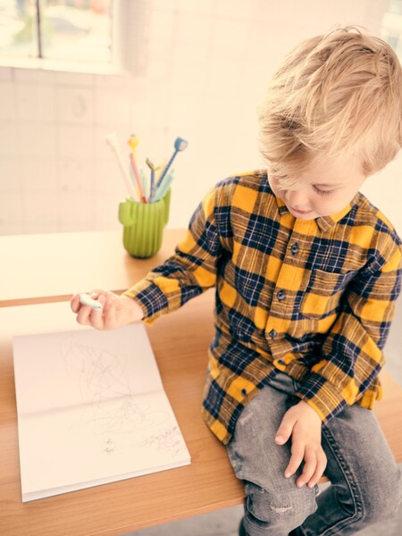 Yellow Blue Check Shirt Gbp5 Eur7 8 Grey Jeans Gbp10 Eur15 17