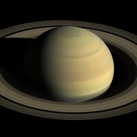 Saturno tiene un hexágono perfecto en su polo norte. Llevamos décadas intentando comprenderlo sin éxito