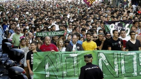 ¿Son legales las ayudas al Racing?