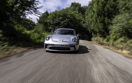 Prueba 2024 Porsche 911 GT3 Touring 15
