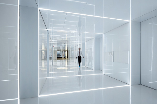 Las oficinas de cristal de SOHO en Shangai no tienen nada que esconder