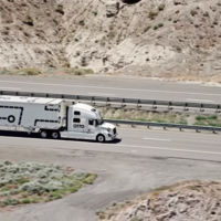 ¿Y si cuatro ex ingenieros de Google reinventaran el mundo del transporte con sus camiones autónomos?