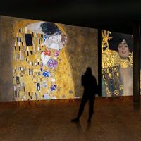 Sumérgete en el beso más famoso de la historia del arte: El Oro de Klimt llega a España