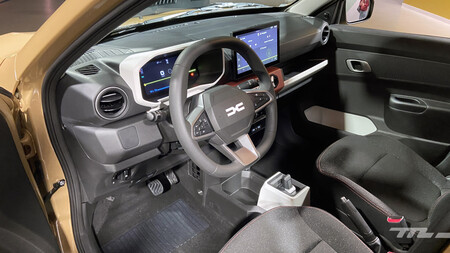 Dacia Spring 2024 Mop 6