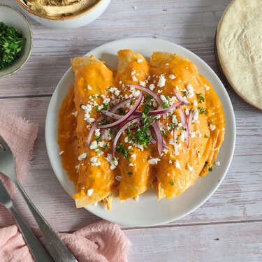 Receta de entomatadas de pollo y queso