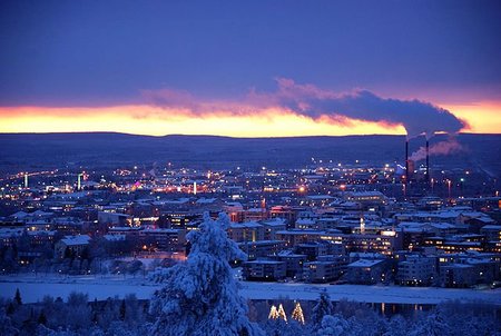 640px-center_of_rovaniemi.jpg