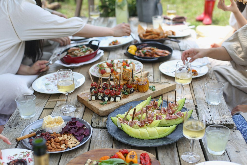 Tu cuerpo te quita el hambre a más de 40 grados por un motivo de pura supervivencia: evitar que te "cuezas" por dentro