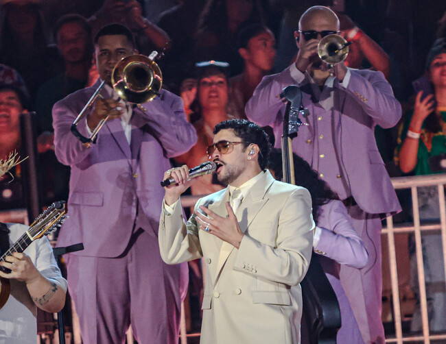 Concierto Bad Bunny Madrid Horarios Como Ir Metropolitano Que Necesito