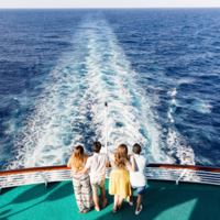 Cruceros: ¿ciudades flotantes para toda la familia?