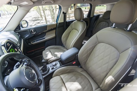 Mini Cooper S E Countryman 2019 041