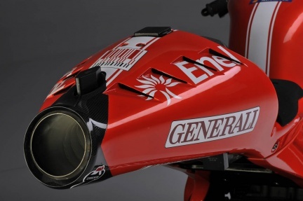 Ducati Desmosedici GP-10, presentada oficialmente