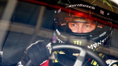 Kurt Busch iniciará su carrera 500 de la Nascar Sprint Cup Series