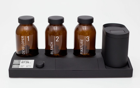 Kanton DX35: un laboratorio de revelado analógico inteligente tan grande como una cafetera