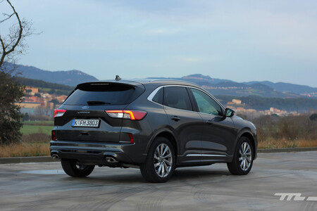 Ford Kuga Fhev 2021 160