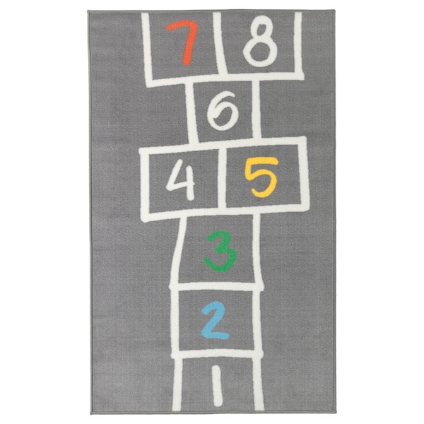 Alfombra gris con números