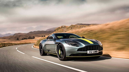 Aston Martin DB11 AMR 2018